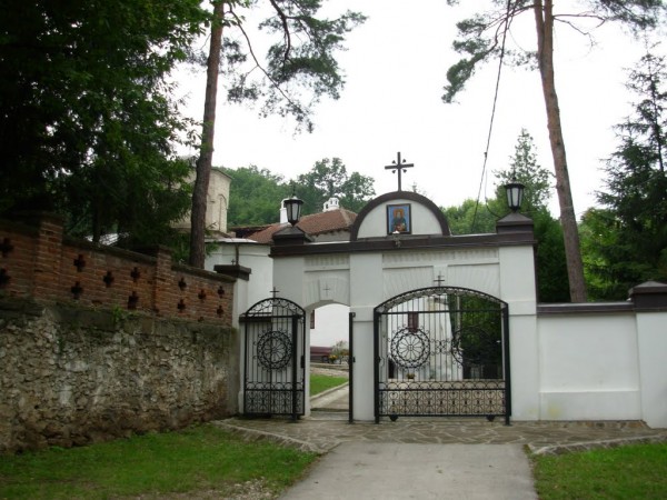 Manastir-Sveti-Roman