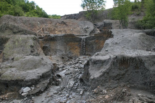 rudnik-jalovina-metali-srbija.jpg